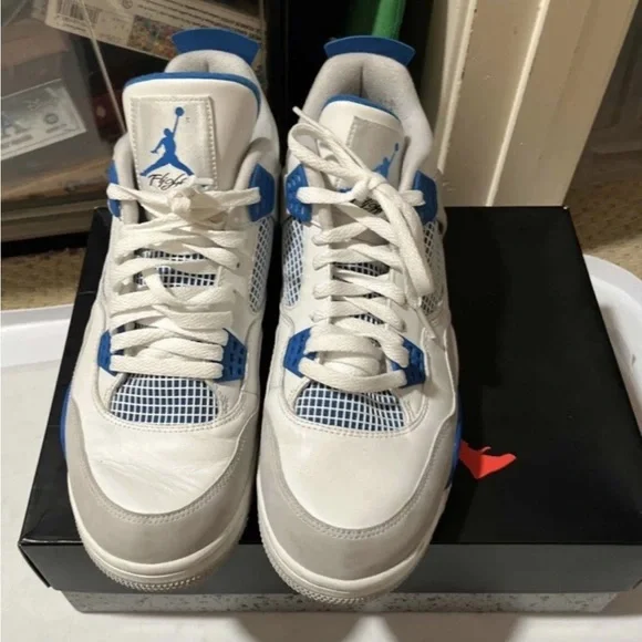 Nike Air Jordan 4 Retro Military Blue (2012) Men display picture 1